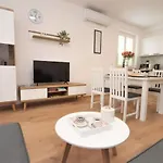 New Apartment Roko Zvekovica -Cavtat,Near Dubrovnik Airport